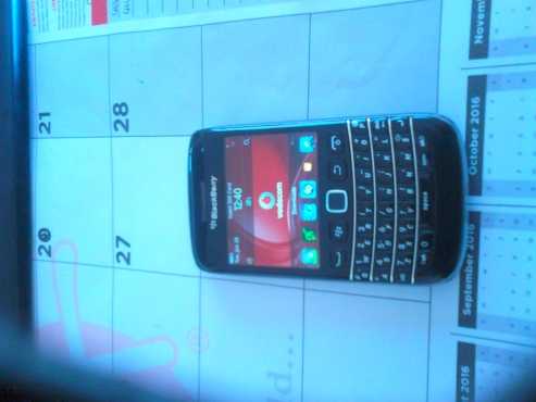 BLACKBERRY BOLD CELL PHONE