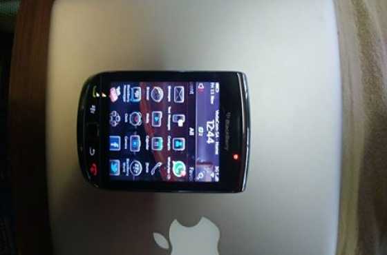 Blackberry Torch like new