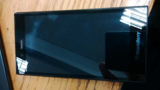 BLACKBERRY Z3