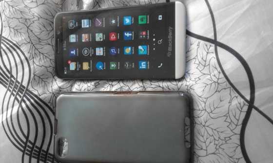 blackberry z30 for sell