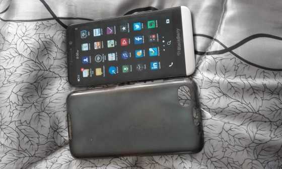 BlackBerry Z30 for sell