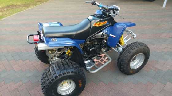 Blaster Yamaha Quad