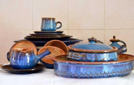 Blue Liebermann Pottery Dinner Service - 116 Pieces