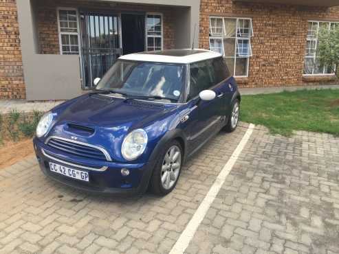 Blue Mini Cooper s 2 door