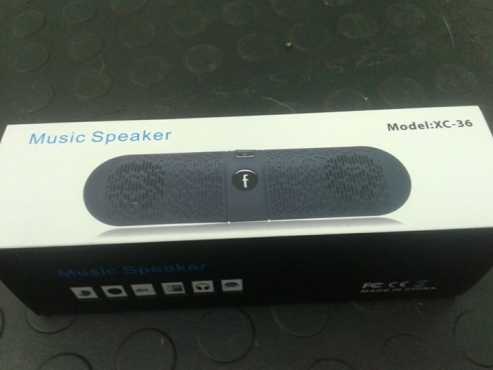 Bluetooth speakers ( 2 left)