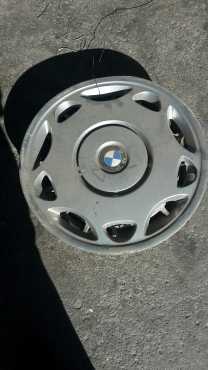 BMW 15quot Original Hubcap set of 4 Available