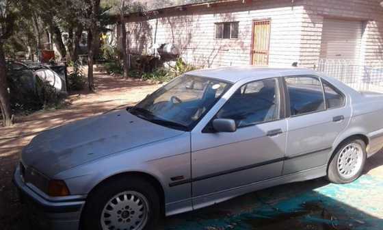 BMW 316i model 94 5 speed