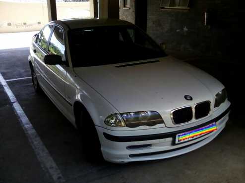 BMW 318i E46 2000 neat condition