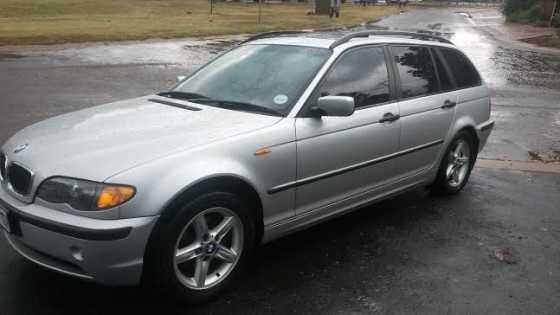BMW 318i Touring At ( E46 )