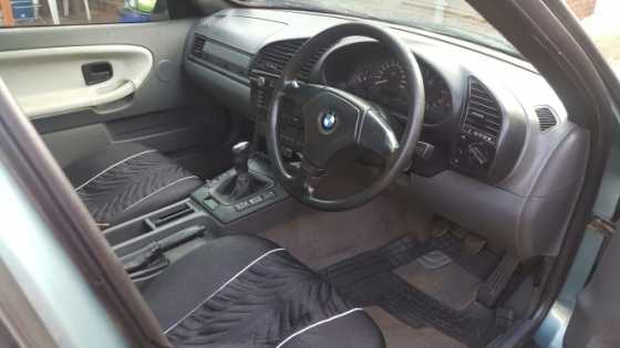 BMW 318IS