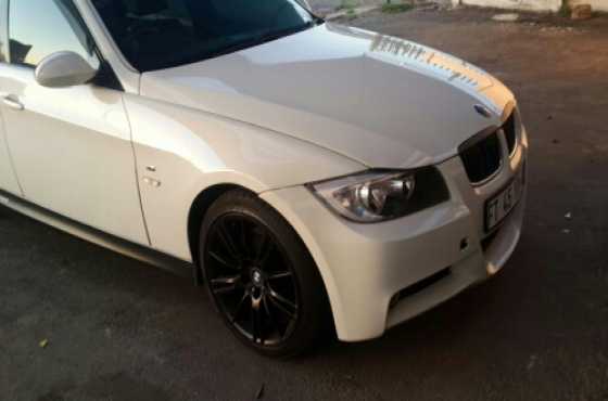 BMW 320D M SPORT