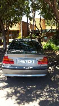 BMW 320i, 2004