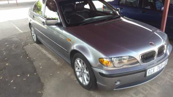 BMW 320i, 2004