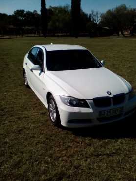 BMW 320i 2006