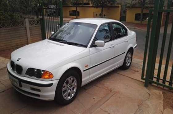 Bmw 320I e46 2000 model