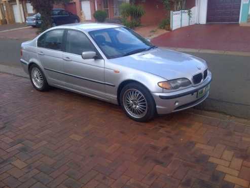BMW 320i E46