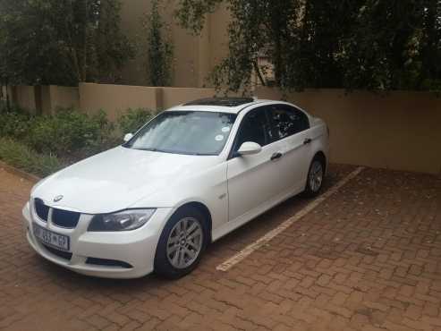 BMW 320i E90