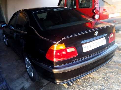 bmw 323 R33 000