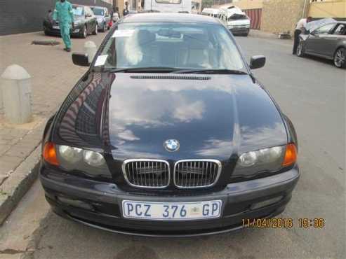BMW 323i (E46) (1999)