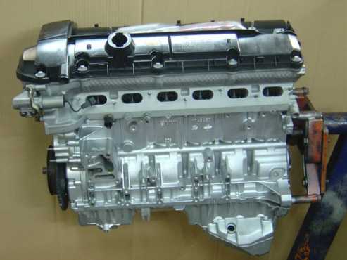 BMW 325 engine