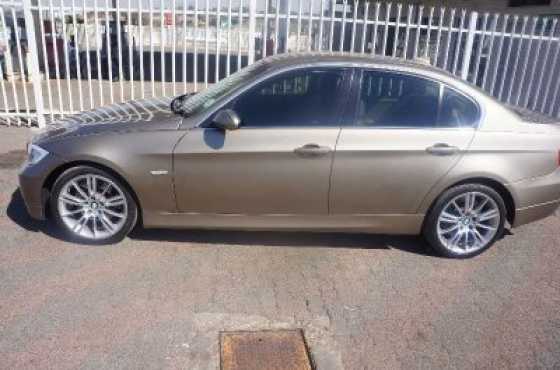 BMW 330I E90 2008