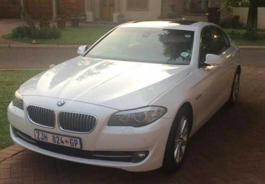 BMW 5 SERIES 523i 4dr Auto