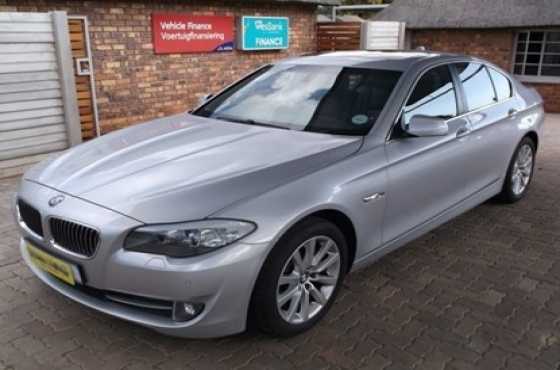 BMW 520i AT Exclusive (F10)