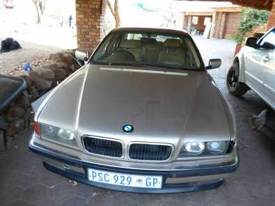 BMW 740I 4.4L 1997 Heads damaged.