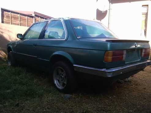 BMW e30 2 door sunroof stripping