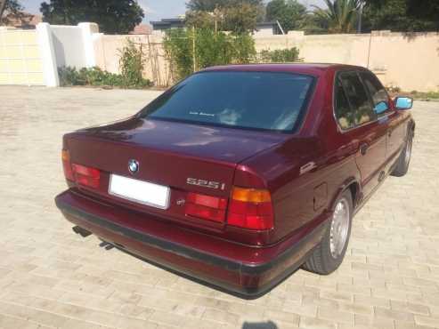 BMW E34 525i