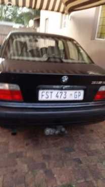 BMW E36 318 IS