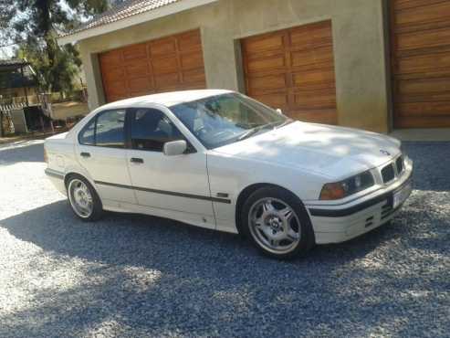 BMW E36 318i