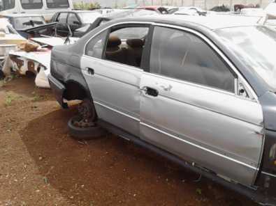 BMW e39 breaking for parts.