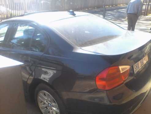 bmw E90 320i