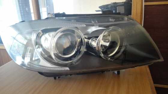 BMW E90 Preface lift Xenon lights i