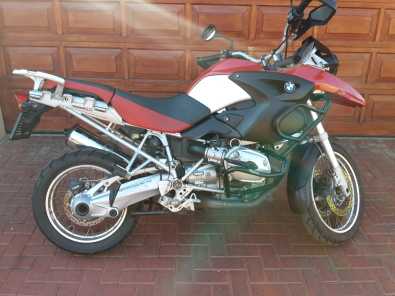 BMW R 1200 GS 2006 R55,000.