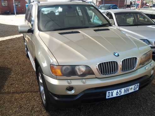 BMW X5 4.4i