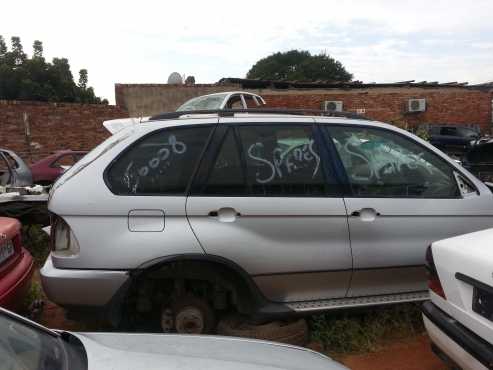 BMW x5 turbo diesel stripping for spares