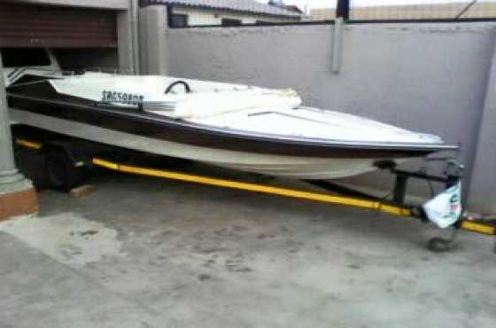 Boat with 45hp motor