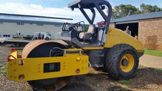 Bomag BW212D-40 10ton Roller