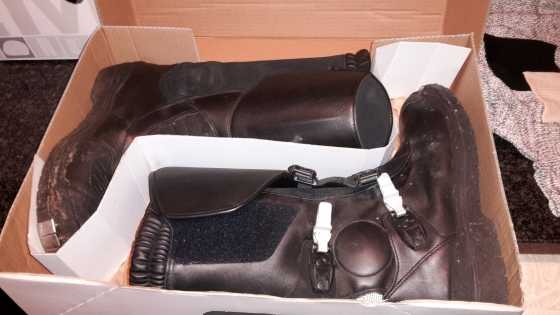 Boots, excelent condition