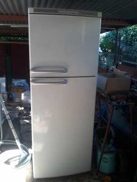 Bosch double door fridgefreezer