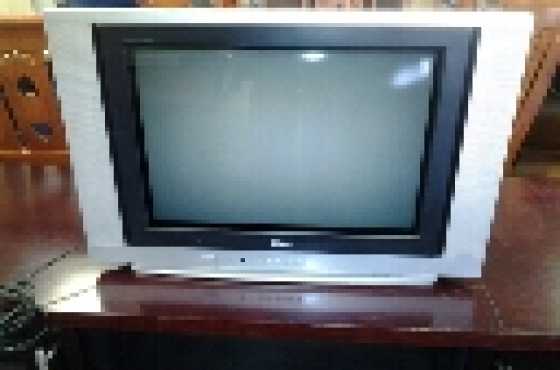 Box TV LG 54cm for sale