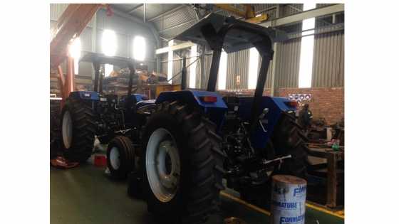 Brand New 2016 6610 New Holland Turbo tractor