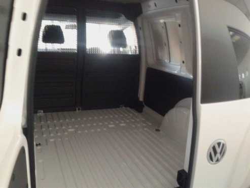 BRAND NEW 2016 VW Caddy PanelVan 1.6i - 8662