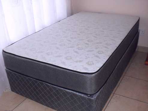 Brand new 34 bed (base and matress)