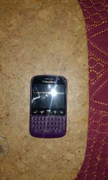 Brand new Blackberry 9720 touch screen and buttons