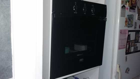 Brand new Defy slimline 600e oven for sale.