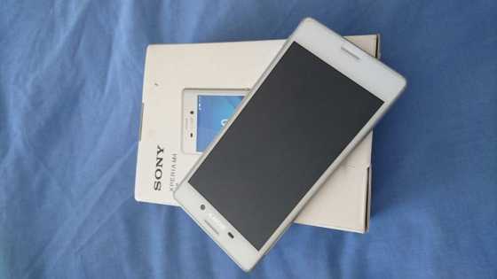 Brand new Sony Xperia M4 for sale