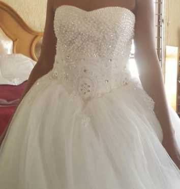 Brand new wedding dress